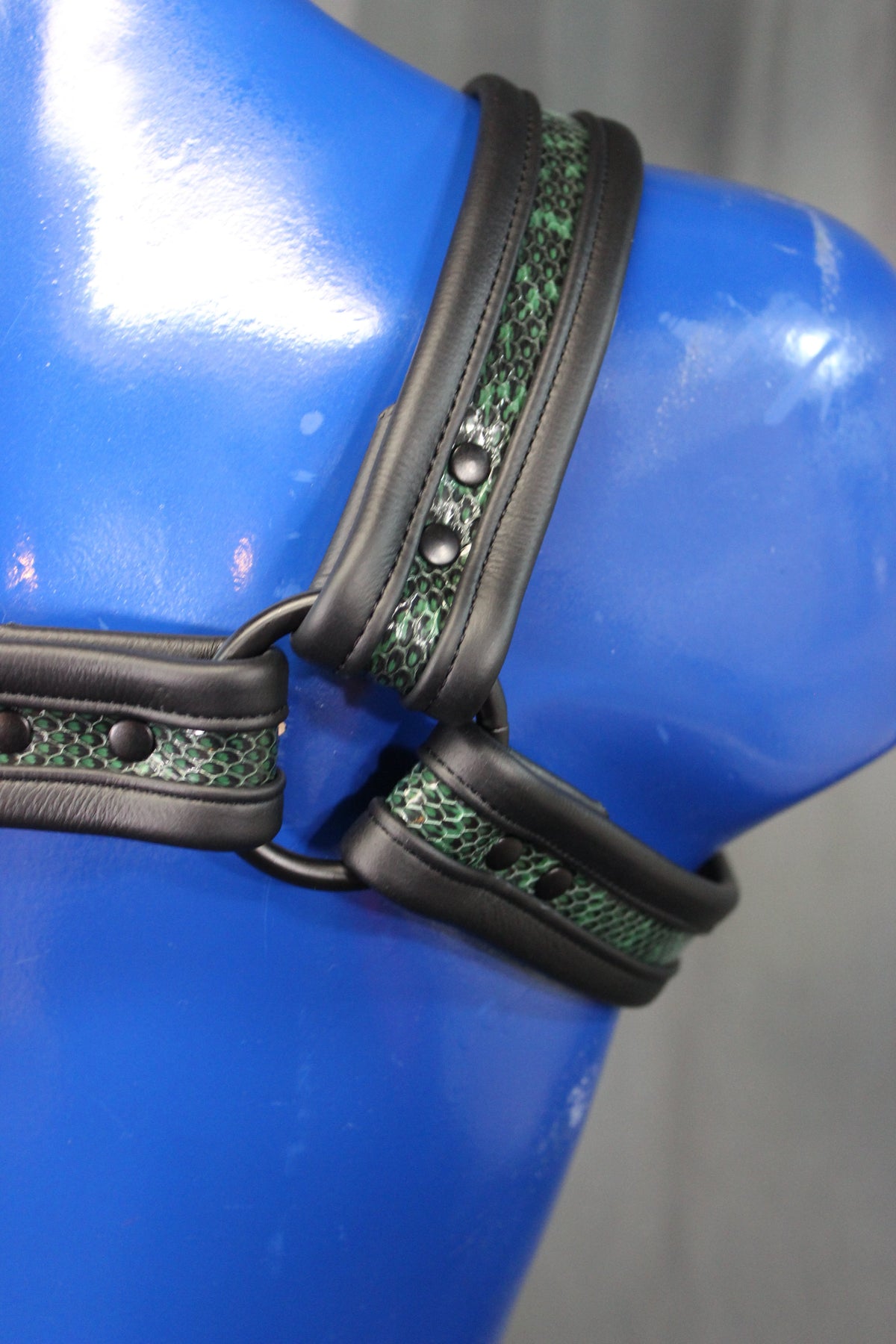 Snakeskin Bulldog Harness - view 9
