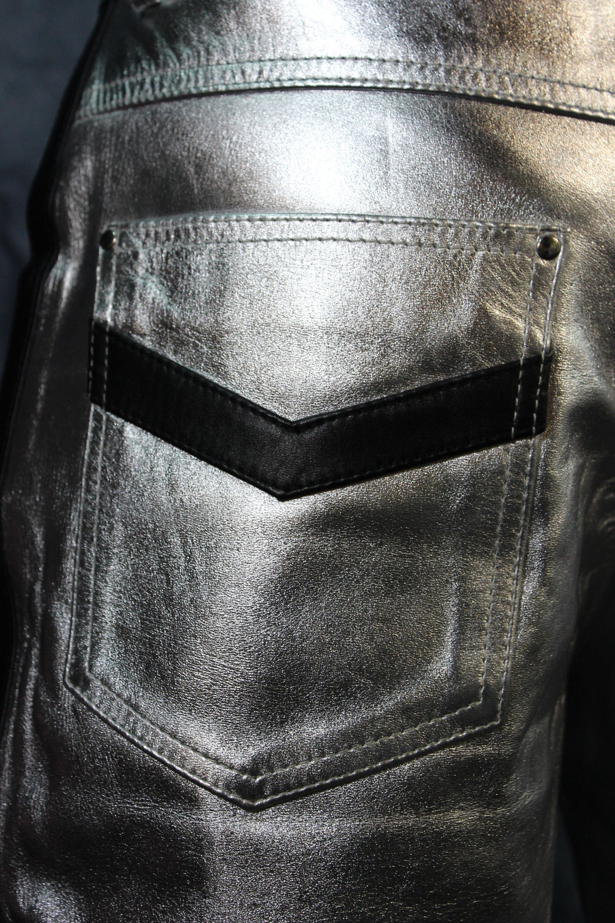 OnF "Chevron" Shorts in Silver and Black - view 5