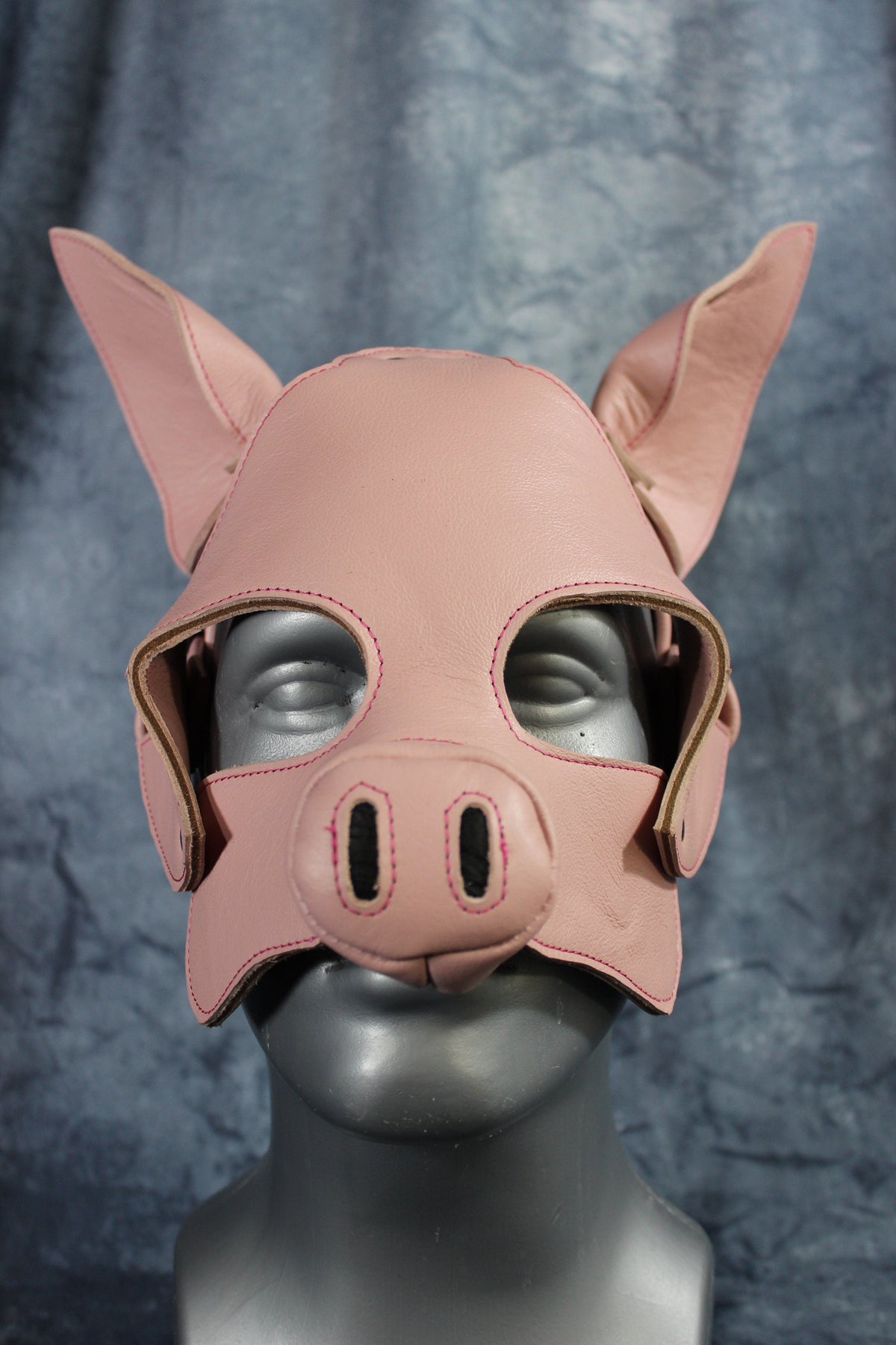 Piggy Hood - view 10