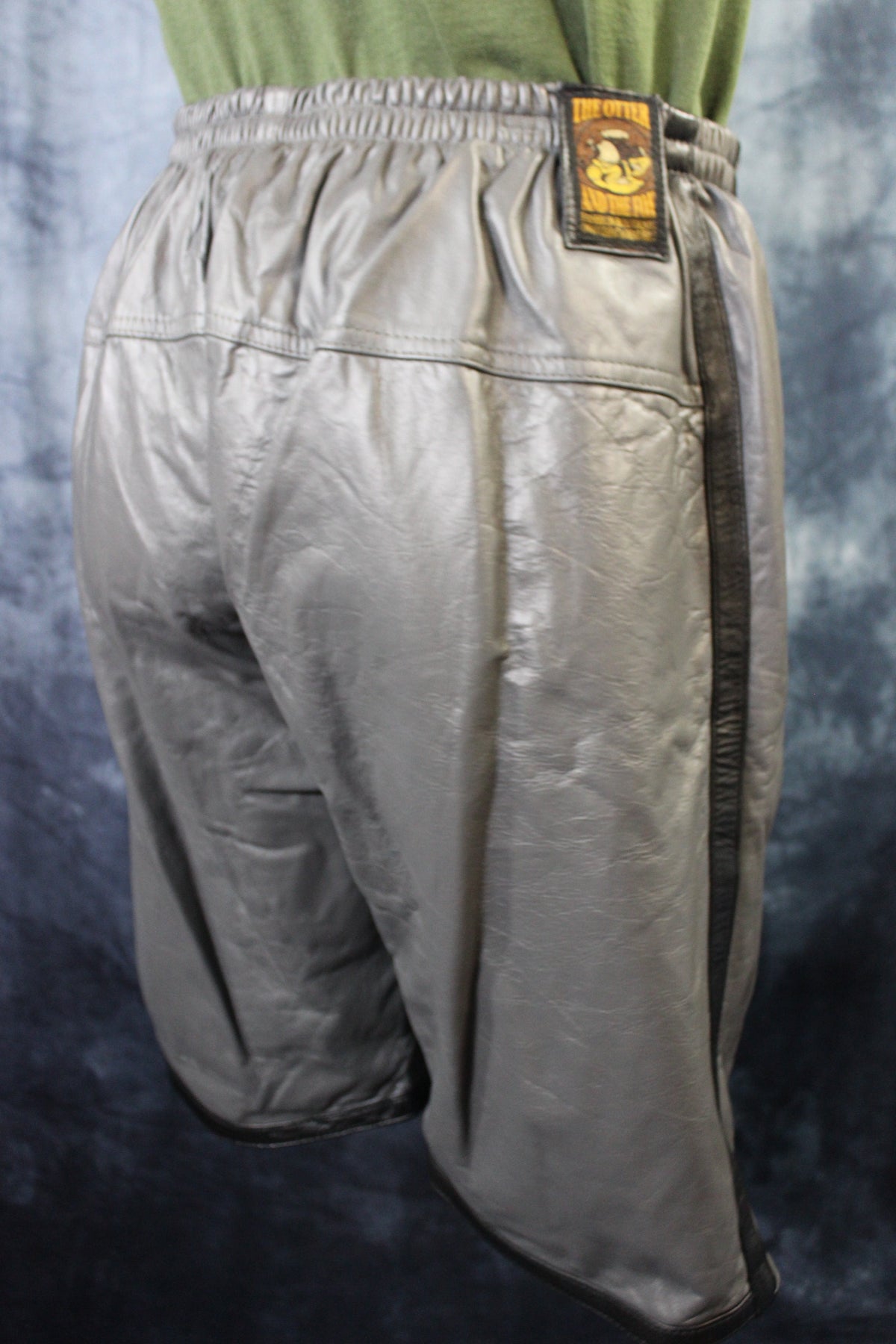 Basketball Shorts in Grey and Black - view 7
