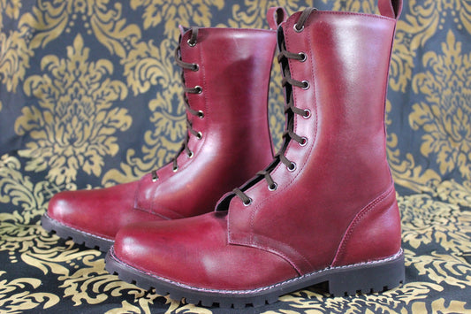 The Otter and The Fox Trailmaster Classic Boot - view 2
