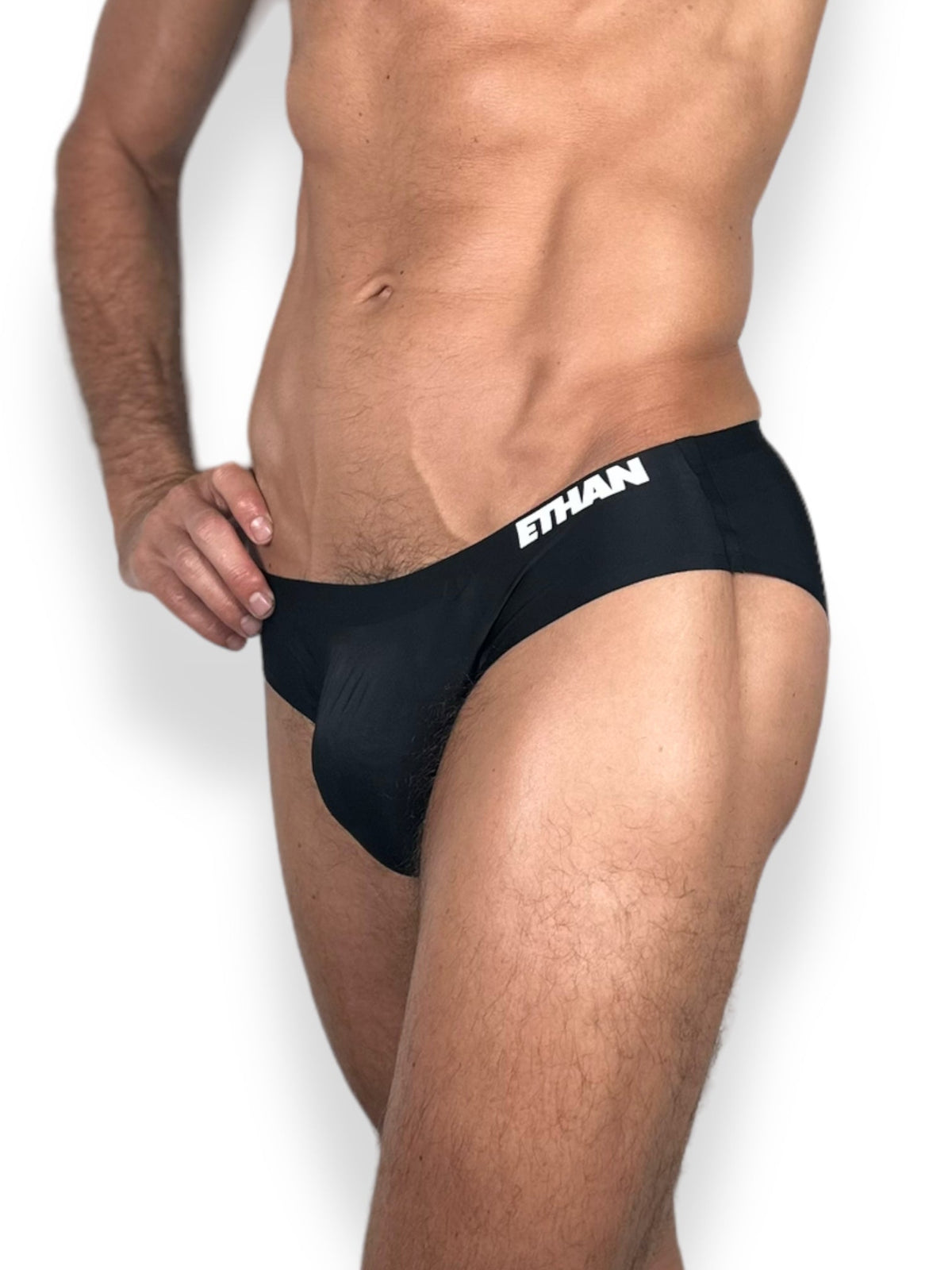 Total Noir Briefs | MEN UNDERWEAR | ETHAN UNDERWEAR | OUTFAIR | OUTFAIR