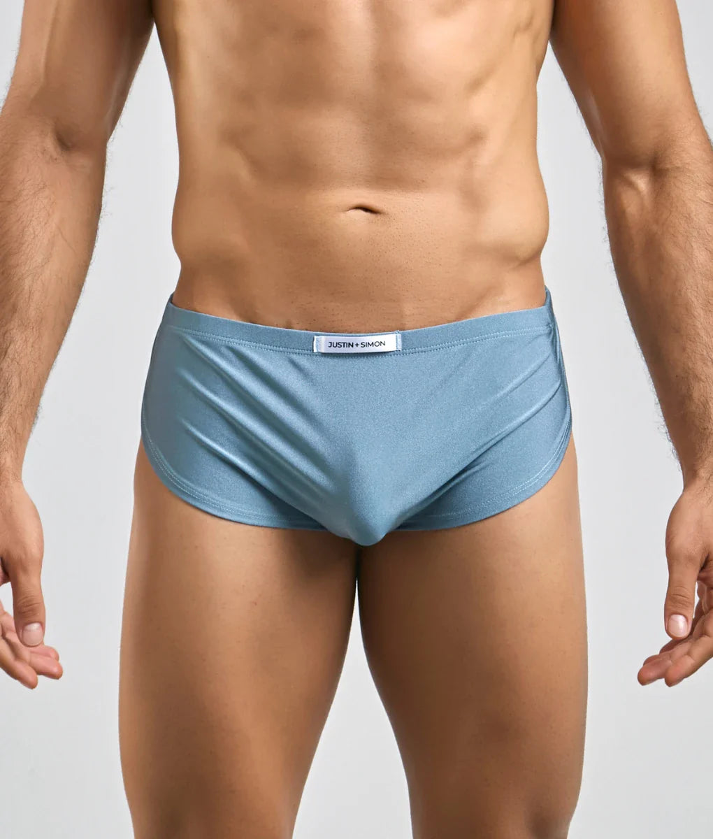 Justin + Simon Running Short | MEN Short | Malebasics | OUTFAIR | OUTFAIR