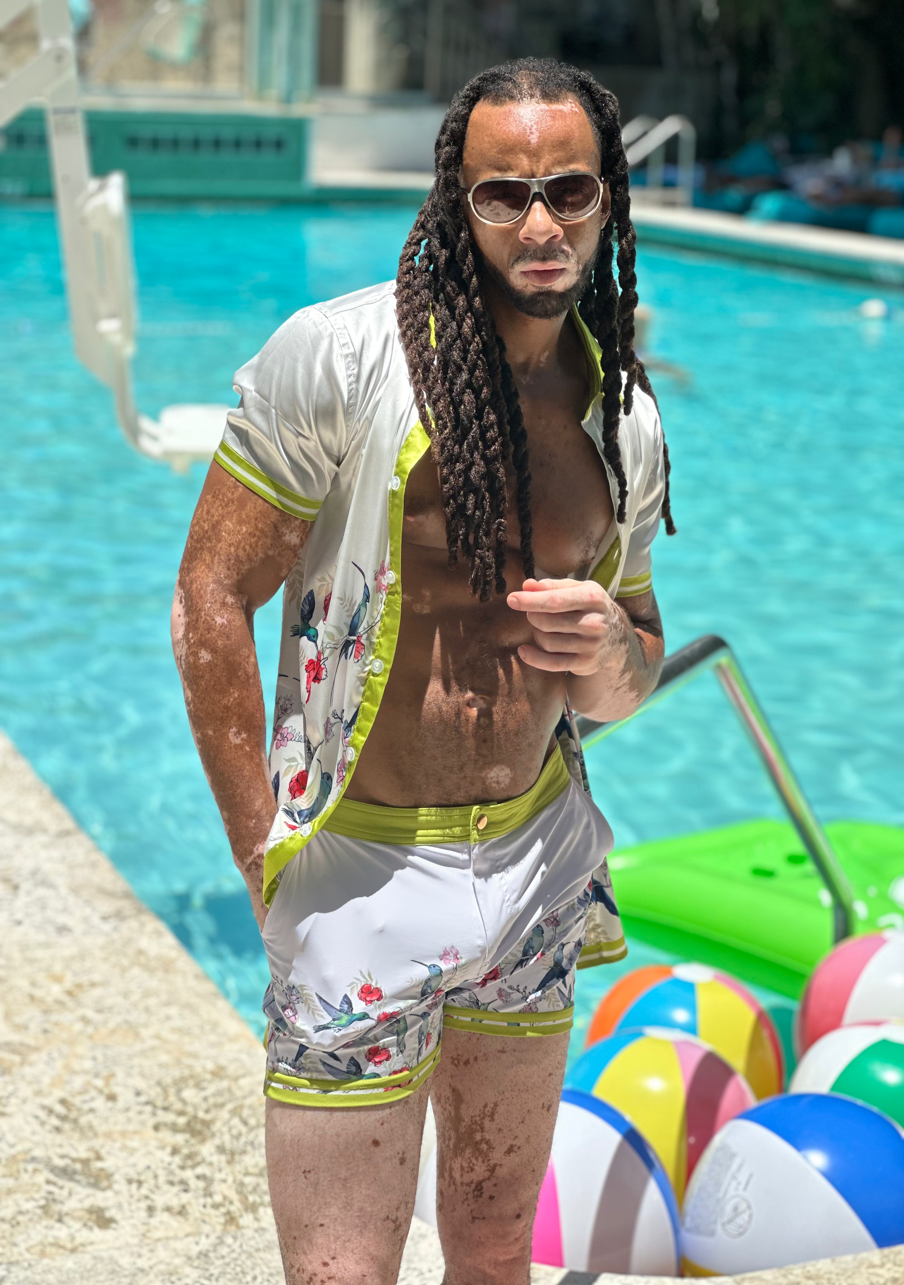 Hummingbirds Shorts | MEN SHORTS | KBAYO | OUTFAIR | OUTFAIR