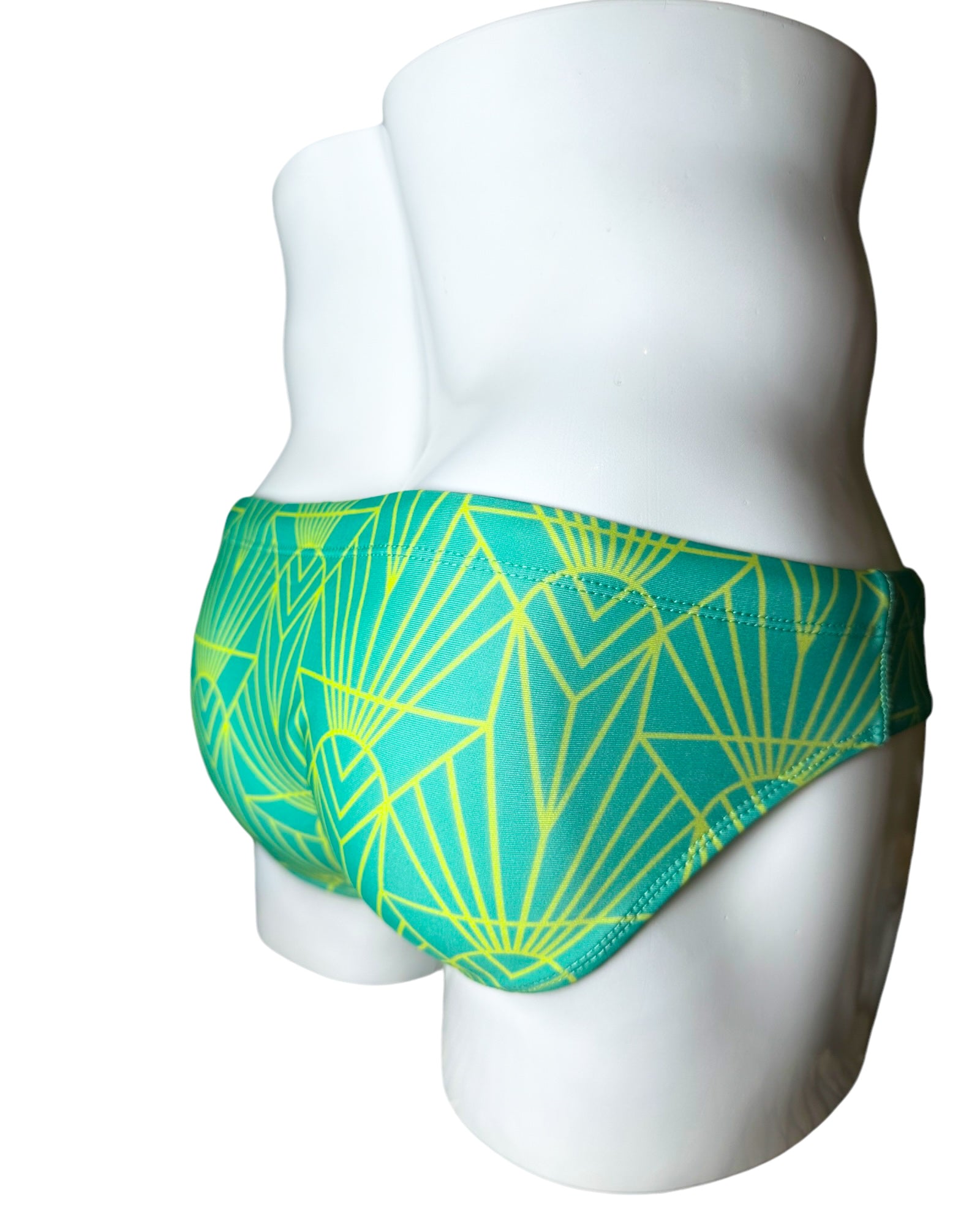 Jazz Moderne Swim Brief | MEN SWIMWEAR | NO RUDOS | OUTFAIR | OUTFAIR