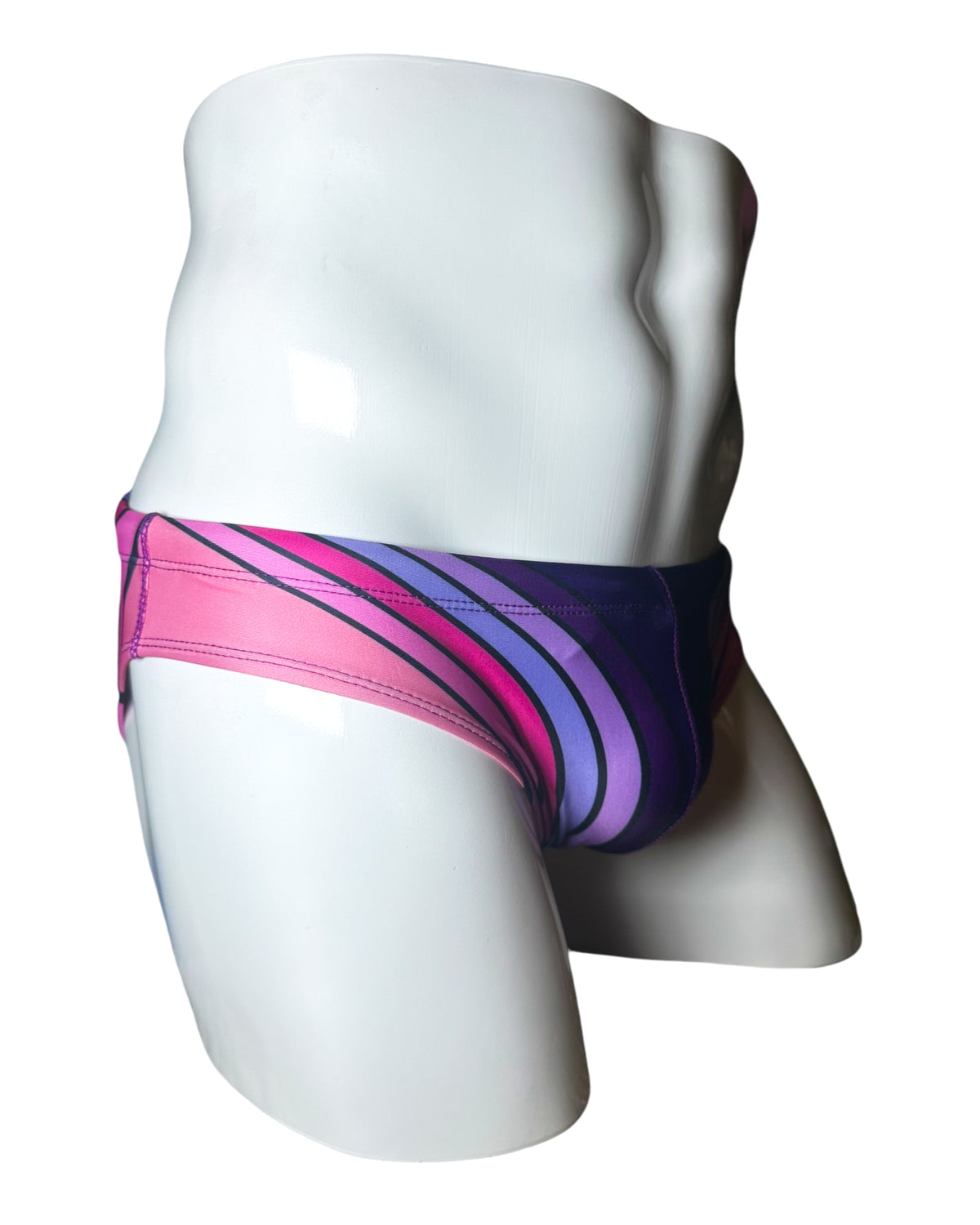 Curves II Swim Brief | MEN  | NO RUDOS | OUTFAIR | OUTFAIR