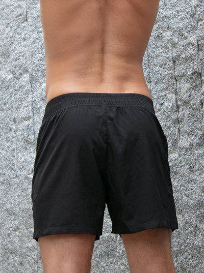Core Woven 5" Short
