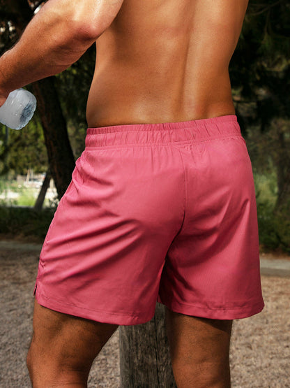 Core Woven 5" Short