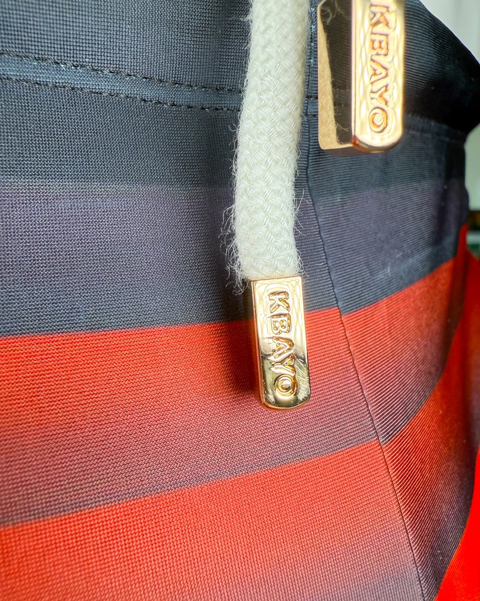 ALÍ SQUARE CUT - KBAYO