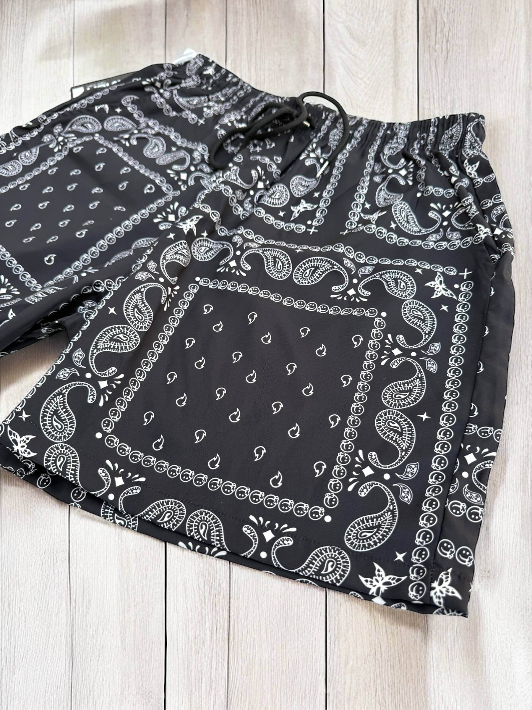 Black Paisley Shorts | MEN SHORTS | LAVISH NY | OUTFAIR | OUTFAIR
