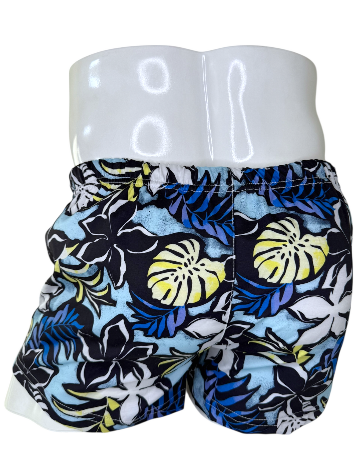 Tropical Night | MEN SHORTS | JCASTELL | OUTFAIR | OUTFAIR