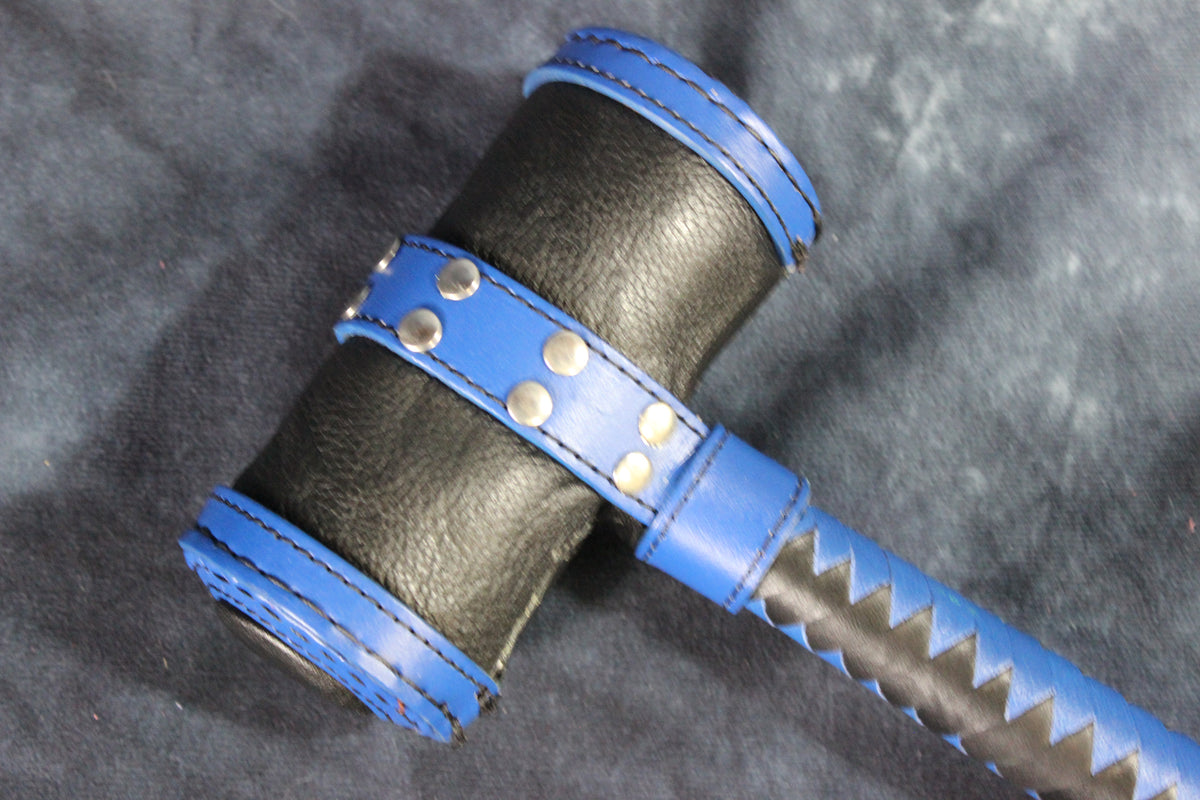 Harley Quinn Bondage Hammer - view 14