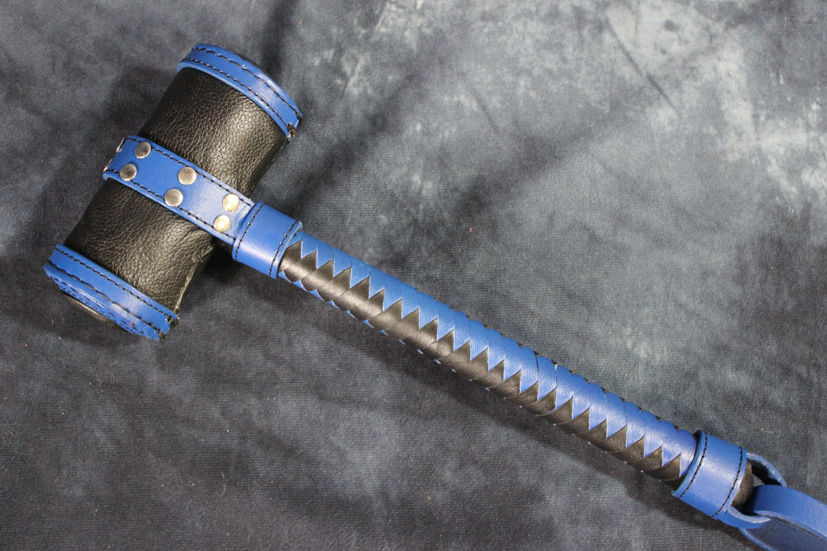 Harley Quinn Bondage Hammer - view 19