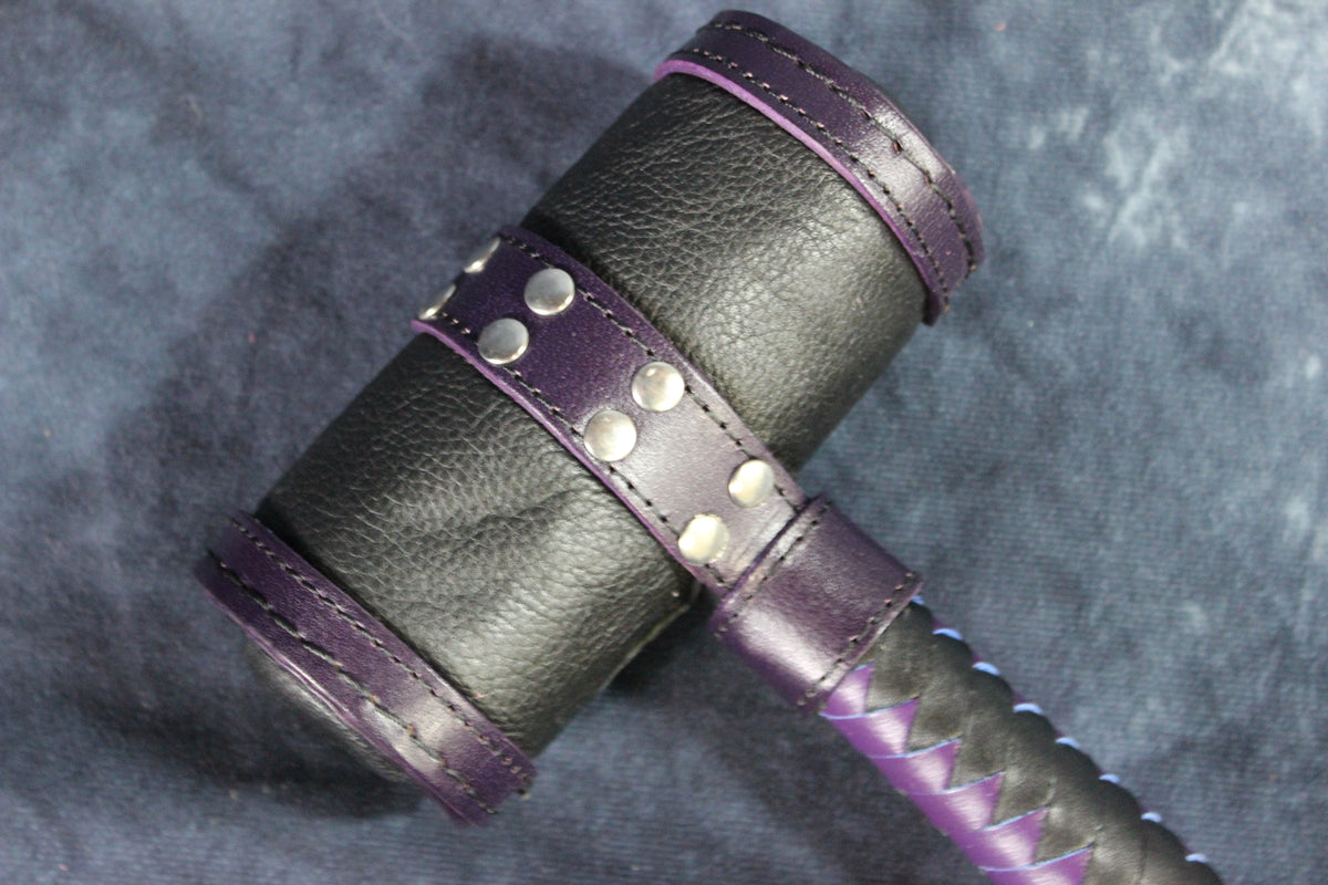 Harley Quinn Bondage Hammer - view 15