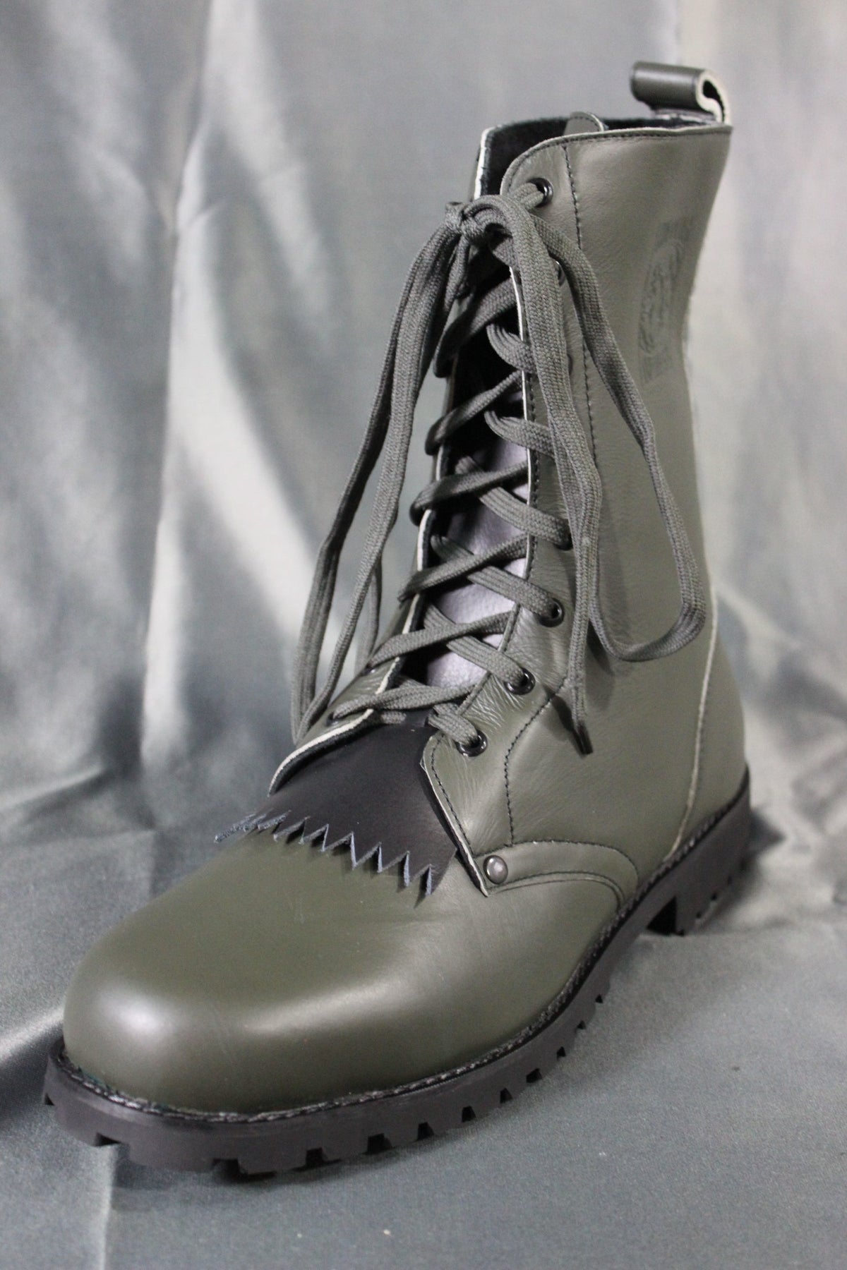 The Otter and The Fox Trailmaster Boots - view 11