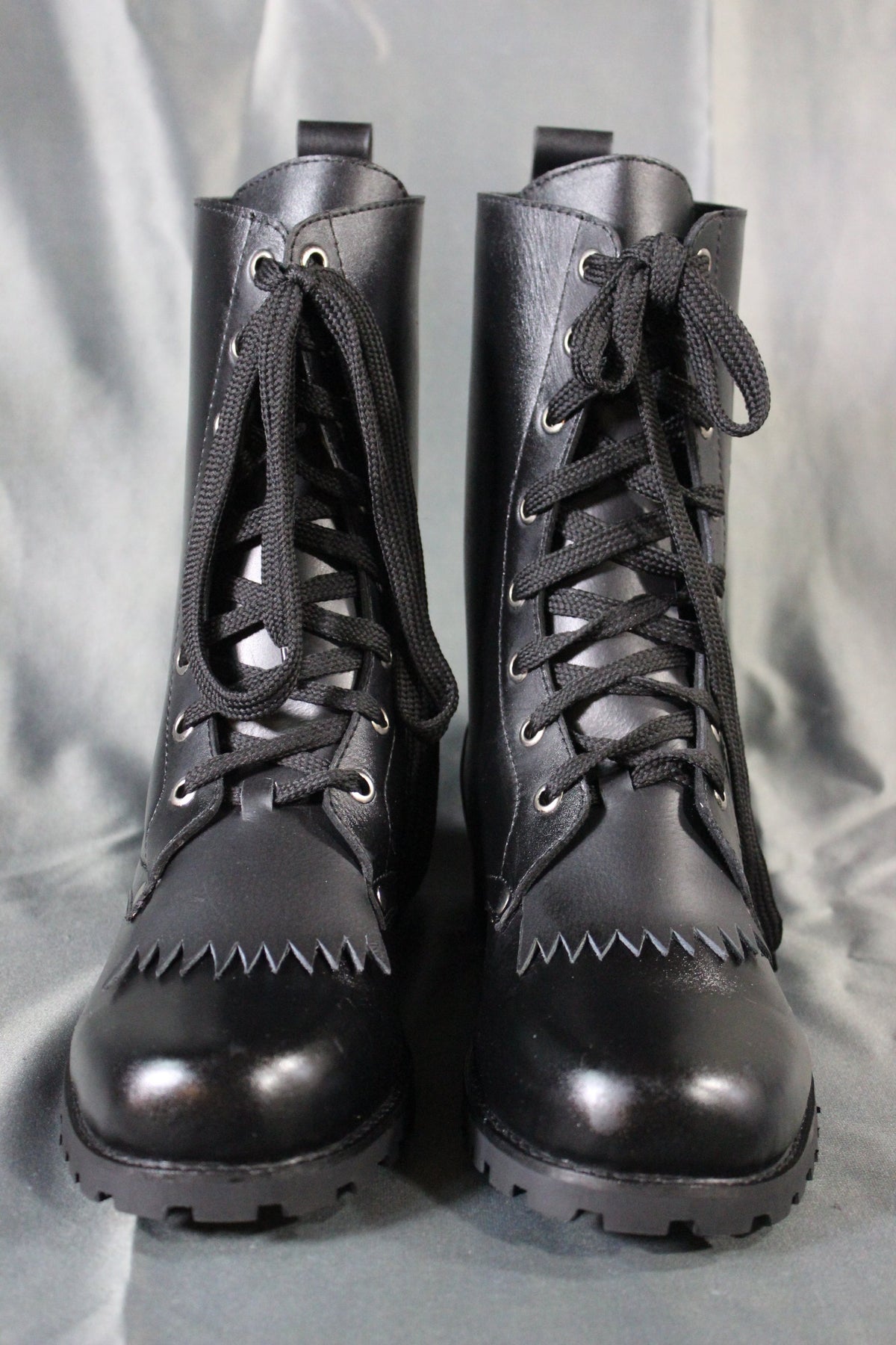 The Otter and The Fox Trailmaster Boots - view 25