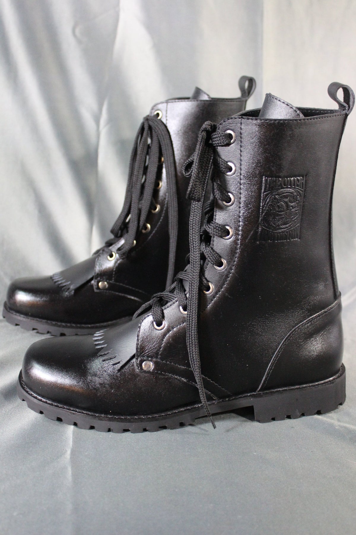 The Otter and The Fox Trailmaster Boots - view 5
