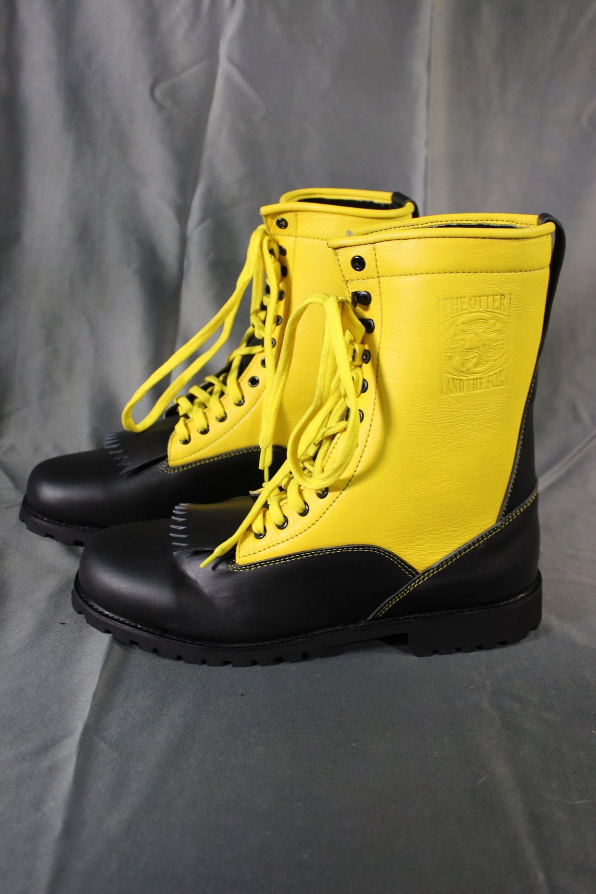 The Otter and The Fox Lycan Boots - view 3