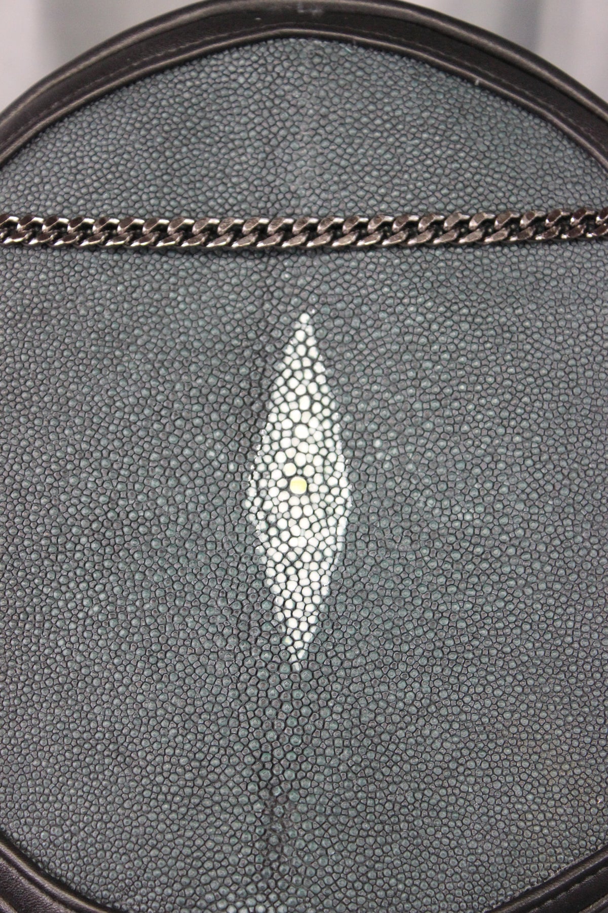 The Wolfstryker Cover in REAL Stingray Leather - view 9