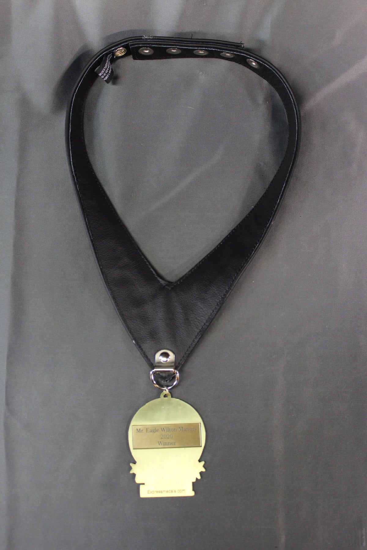 Medallion Lanyard with snaps in back - view 4