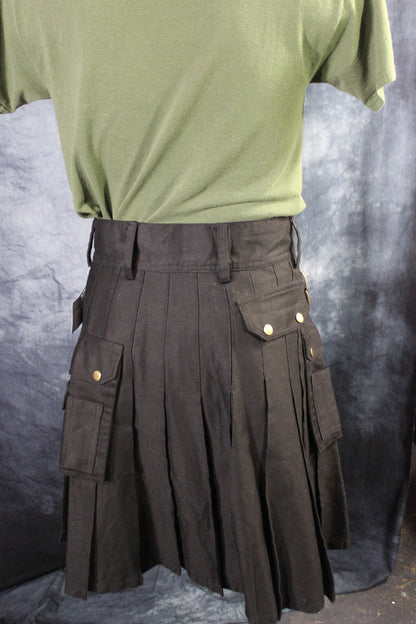 Classic KiltedBros Kilt in Black - view 2