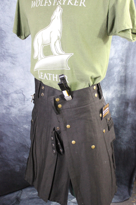 Classic KiltedBros Kilt in Black - front view