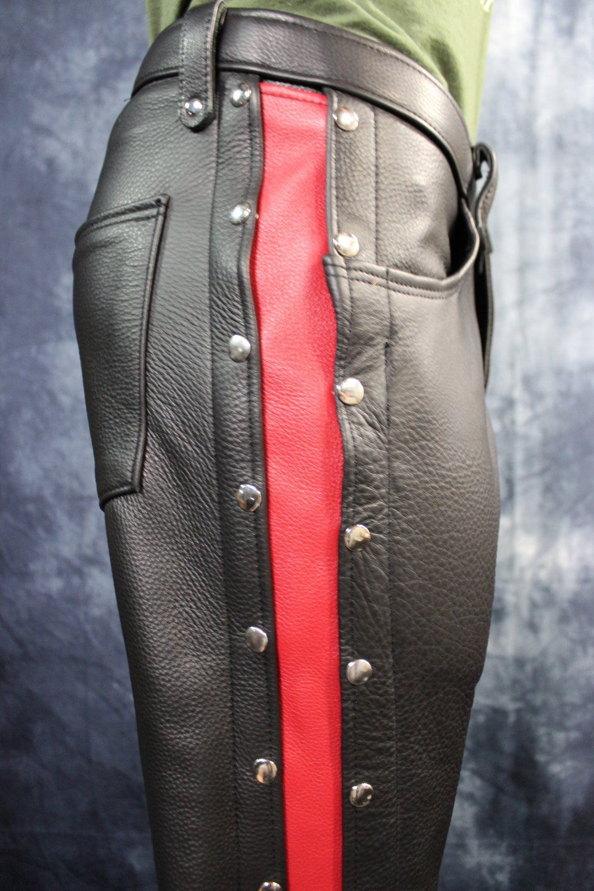 Chameleon Pants Stripe Set - front view