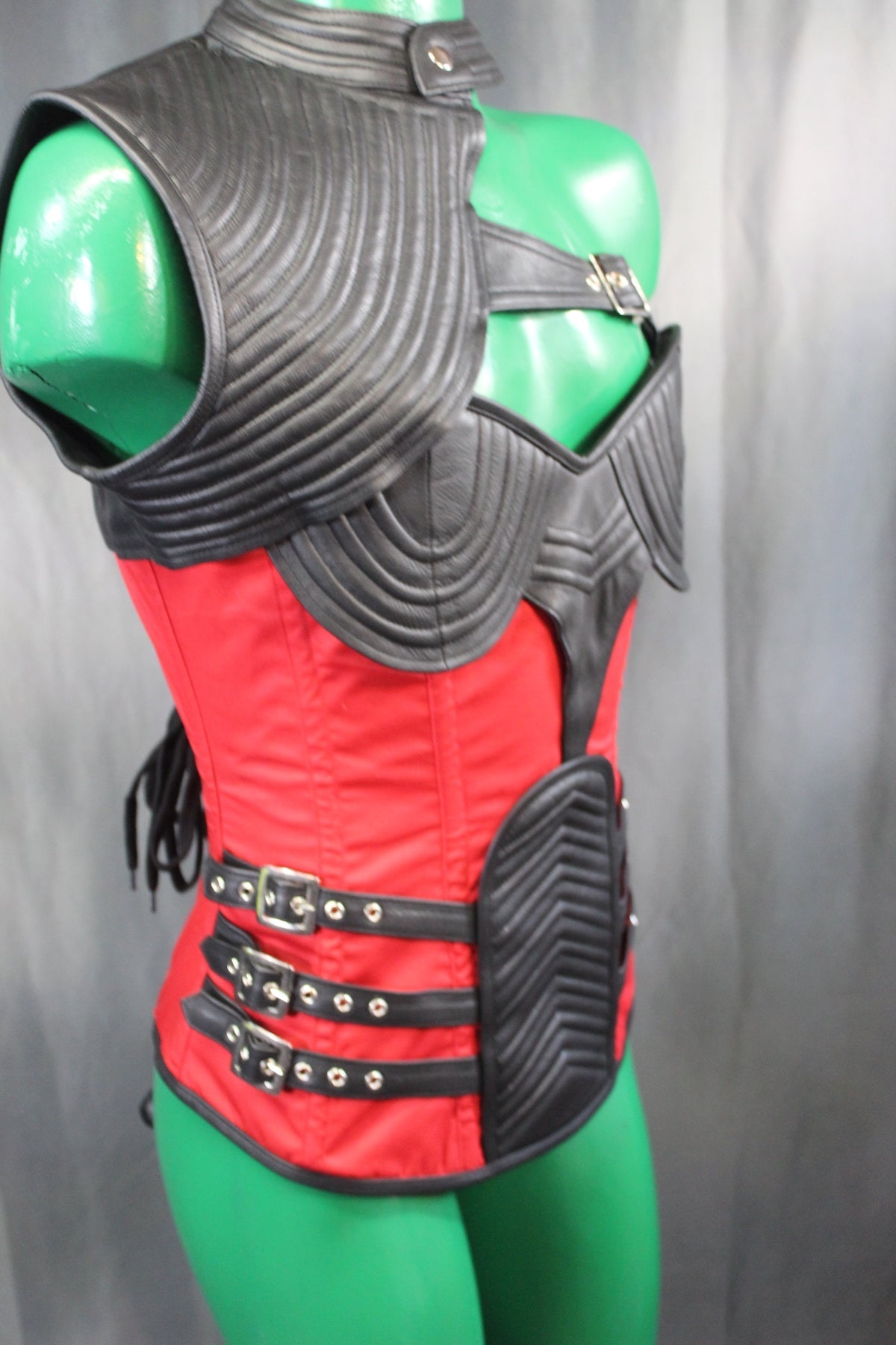 Corset with Armor Bolero by The Otter and The Fox - view 9