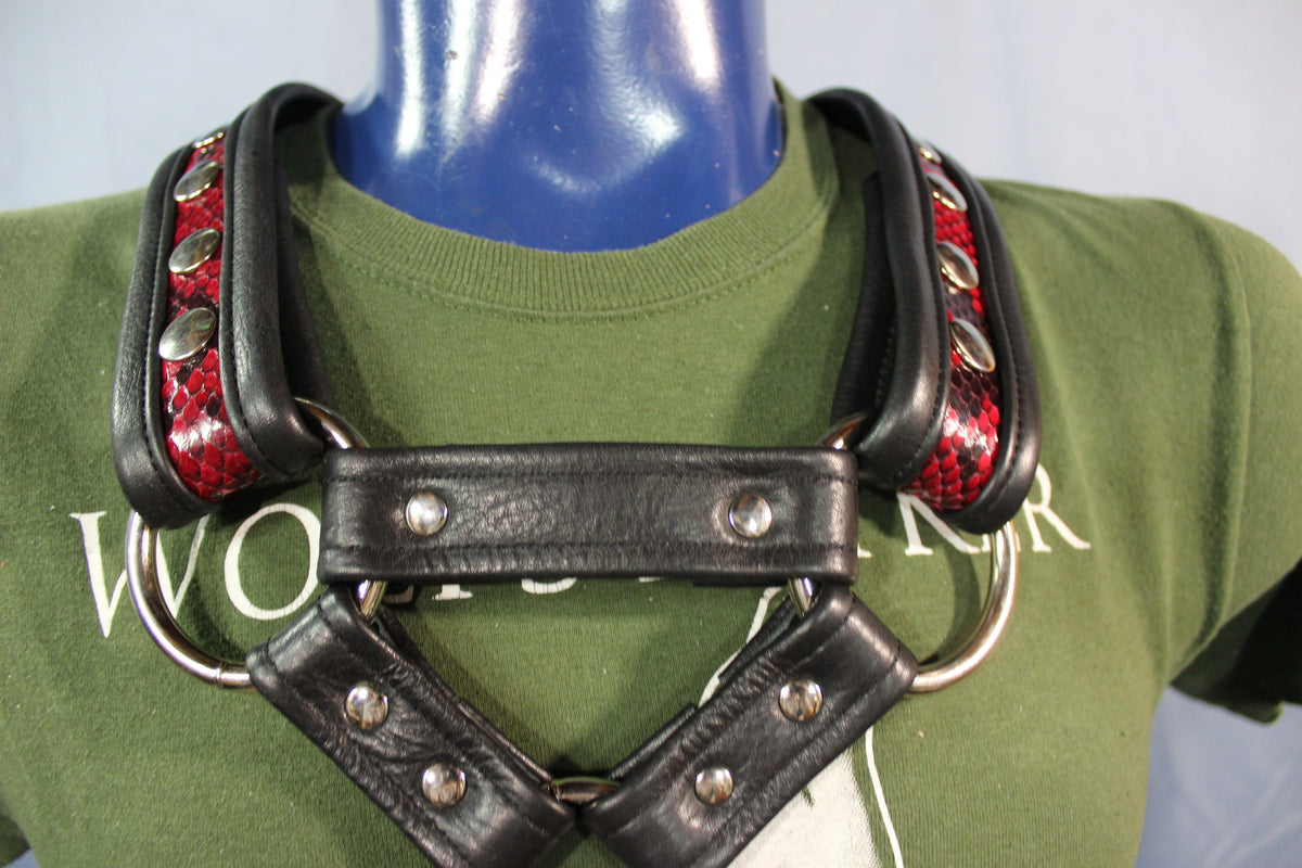 Triangle Front Extended X-Harness - Black Edging with Red & Black Snakeskin - view 4