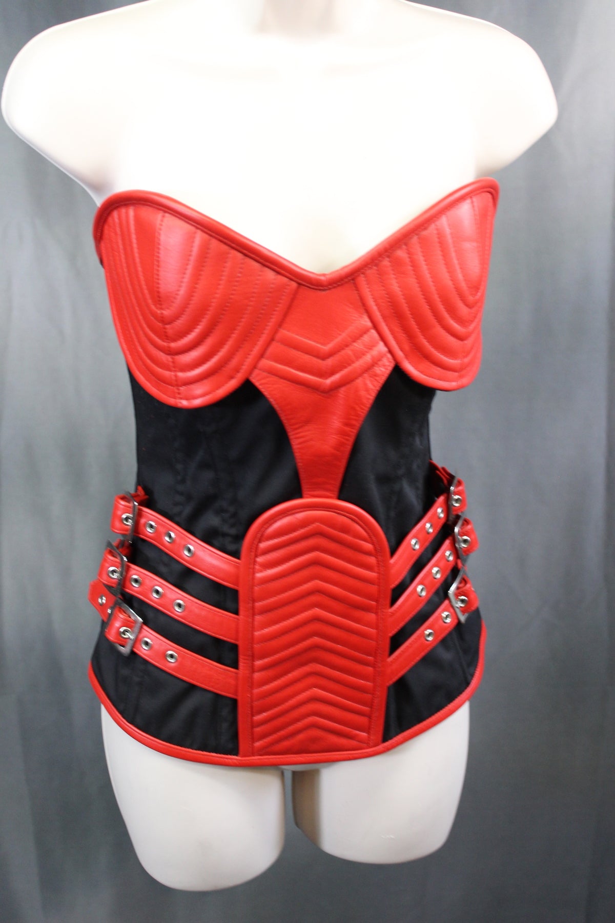 Corset with Armor Bolero by The Otter and The Fox - view 14