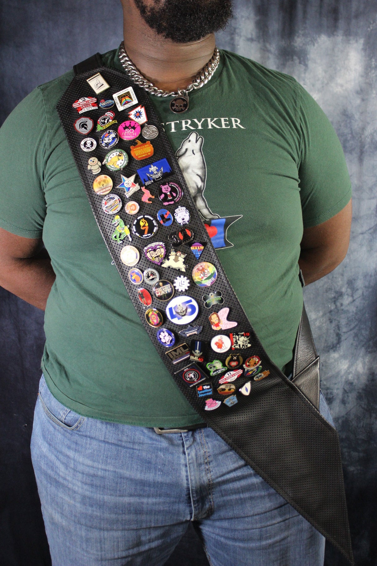 Pin Sashes - view 2