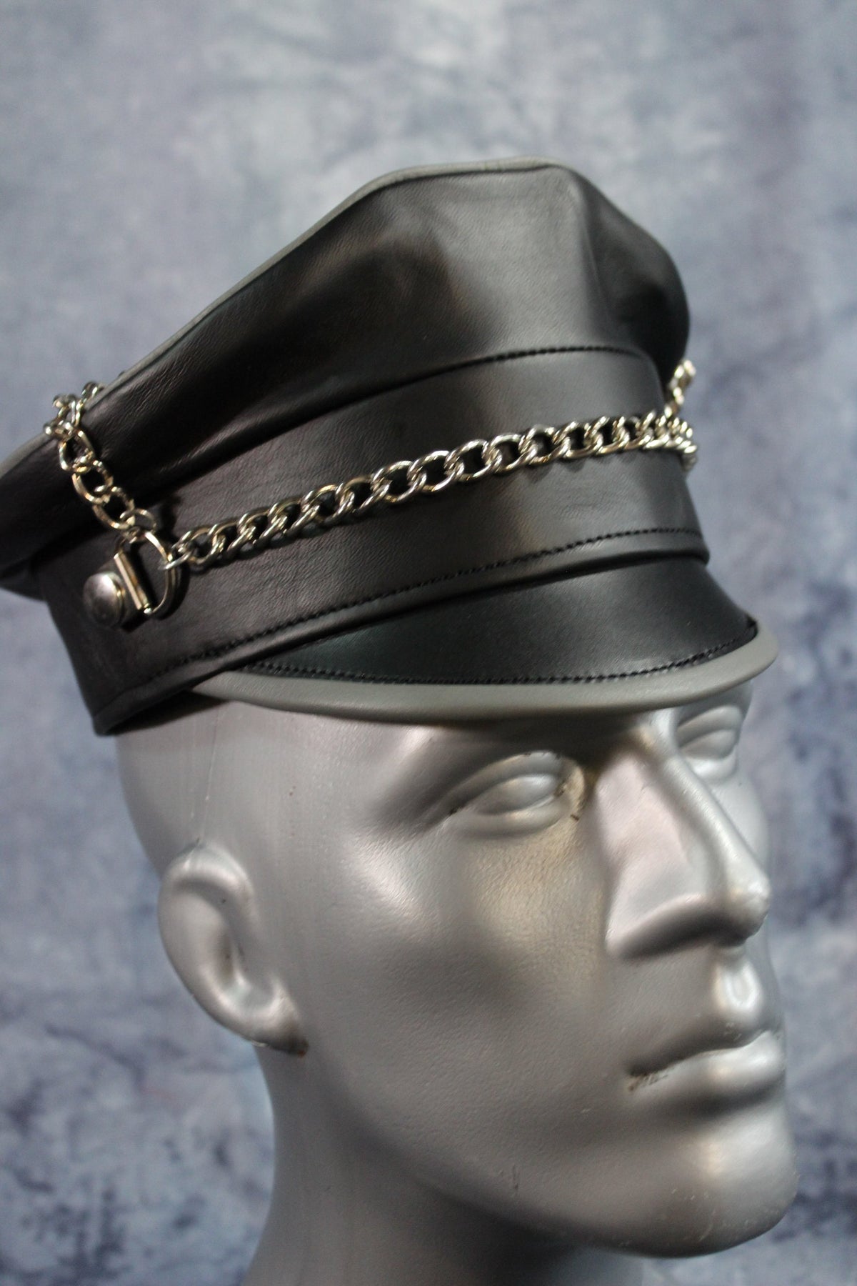 Leather Muir Cap - front view