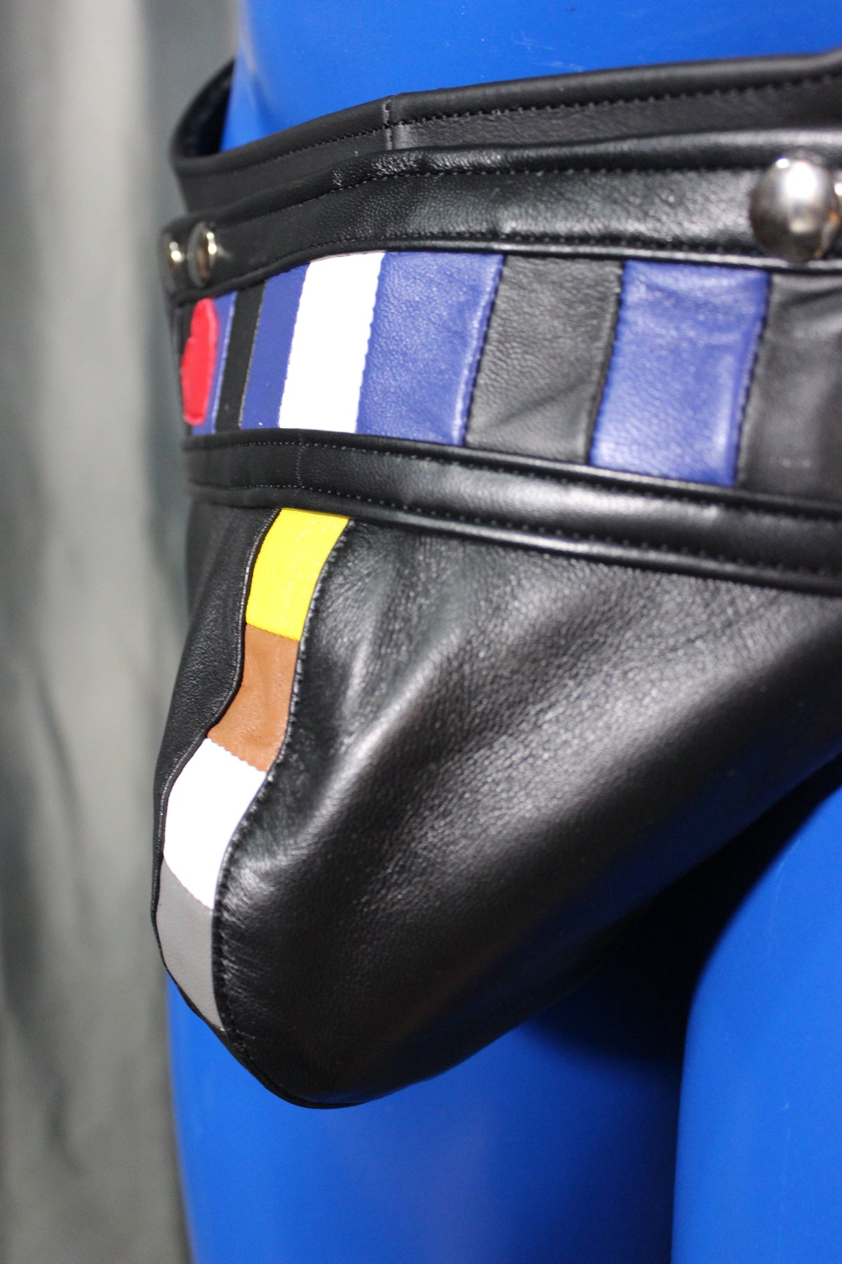 LeatherBear Jock - view 10