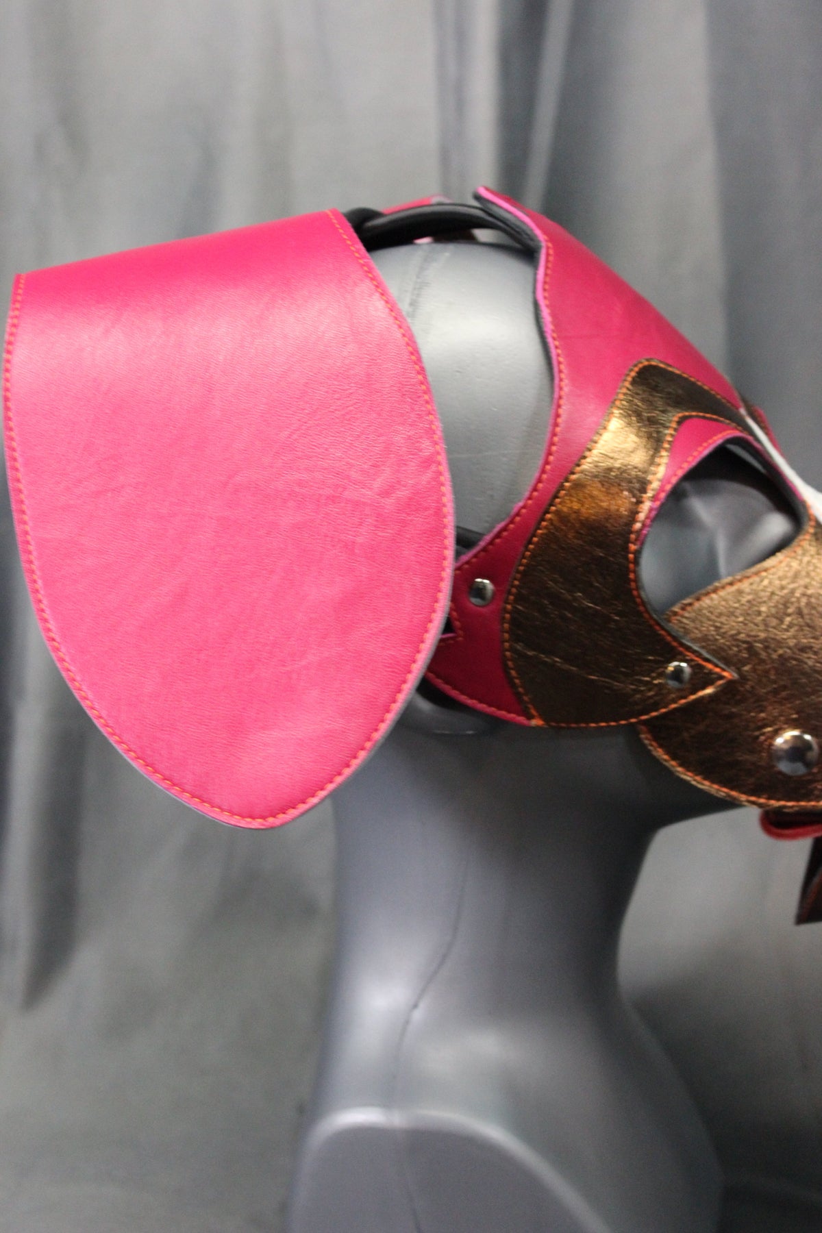 Pretty in Pink Beagle - view 3
