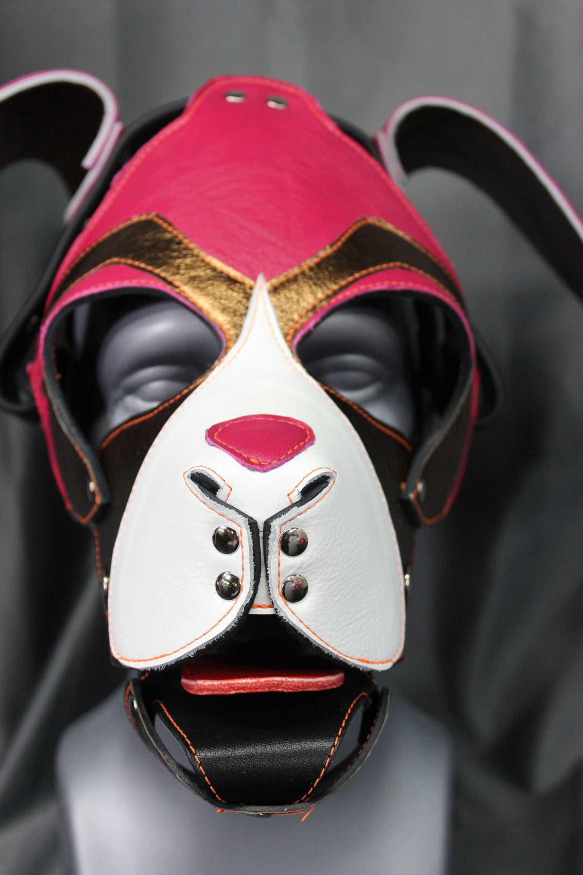 Pretty in Pink Beagle - view 21