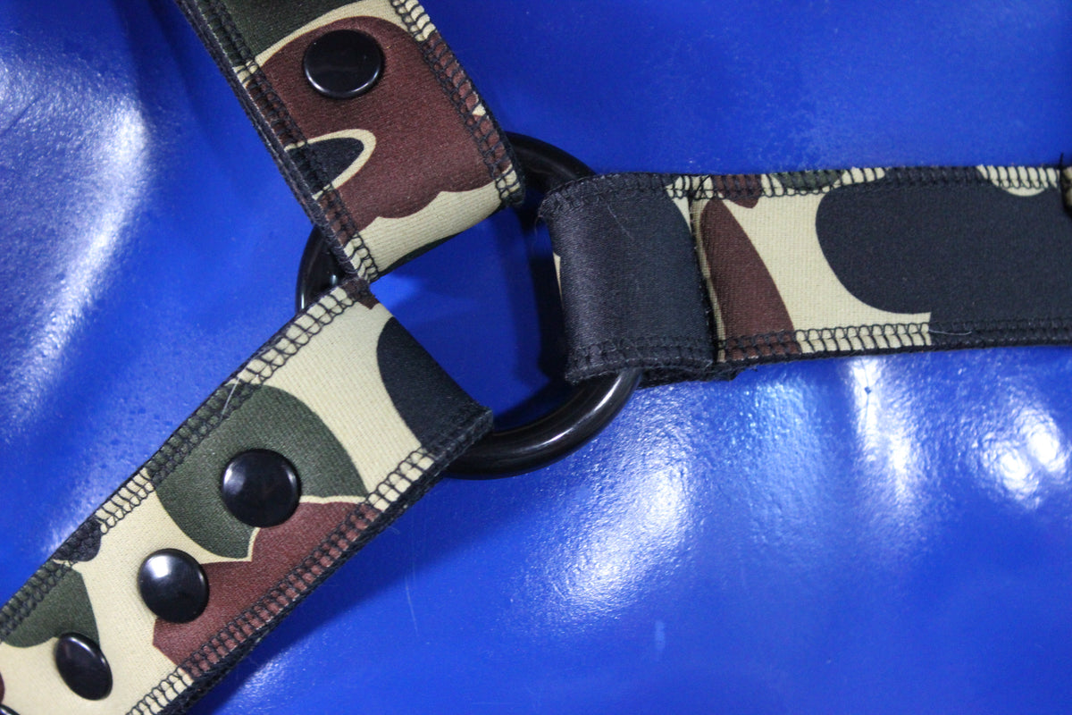 Pupskinz Camo Neoprene Bulldog Harness - view 4