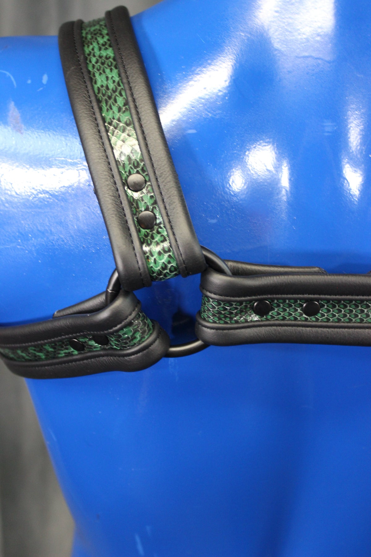 Snakeskin Bulldog Harness - view 8