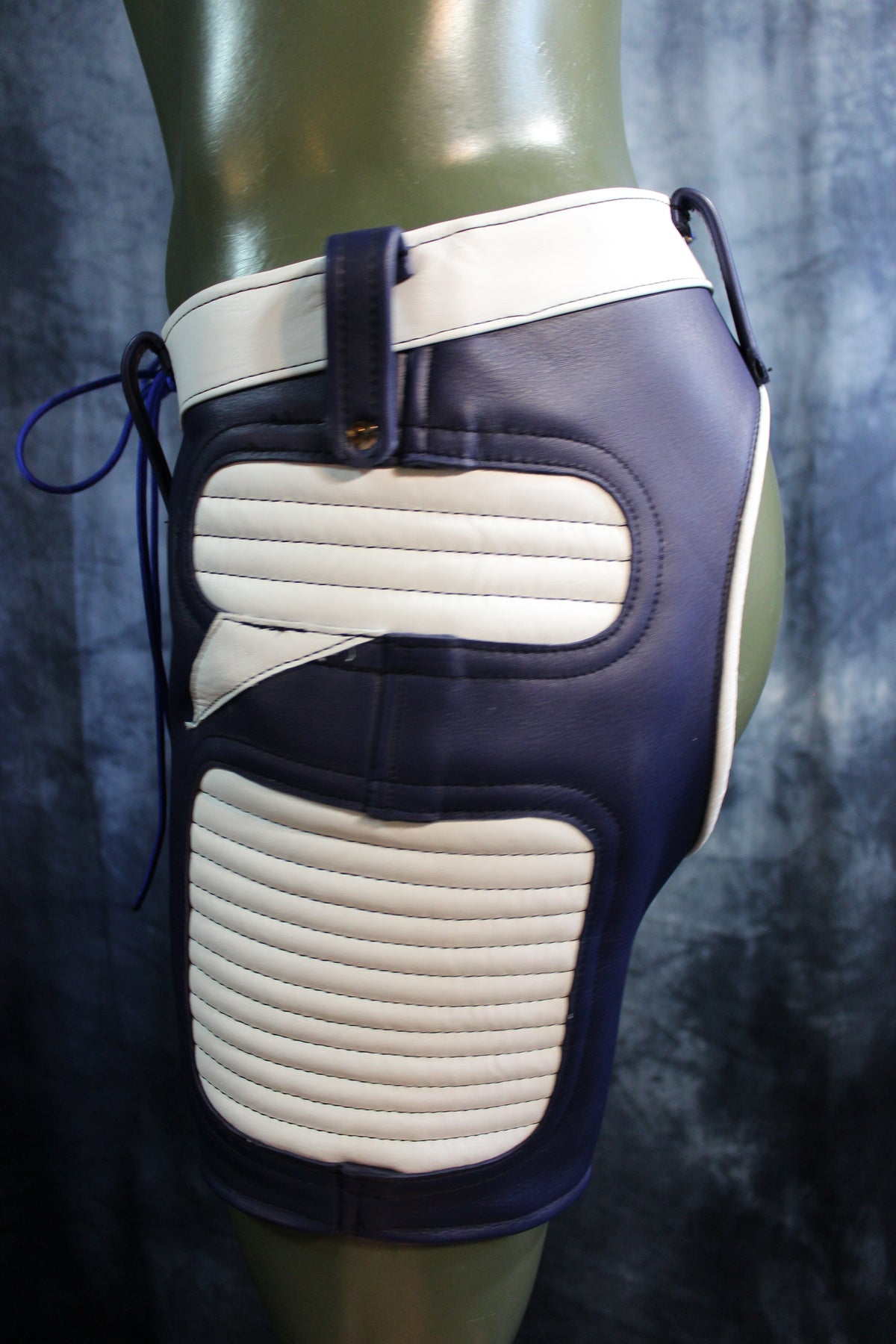 Football Pants - Cut Out! - view 3