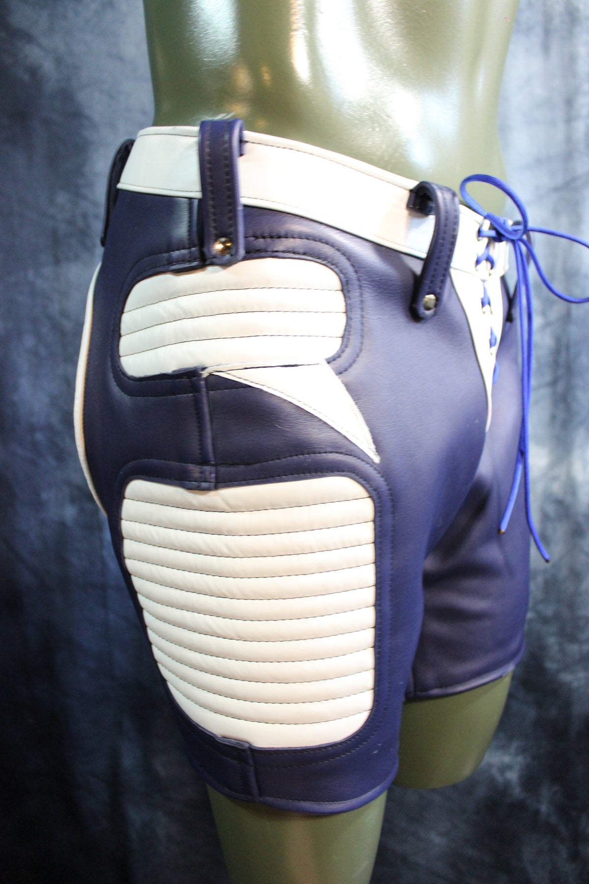 Football Pants - Cut Out! - view 12