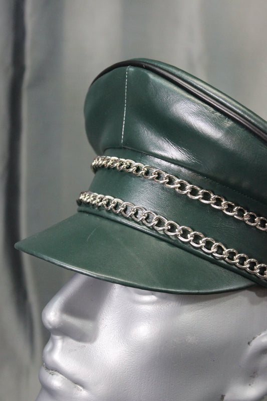 OnF Muir Cap in Hunter Green with Black Trim - front view