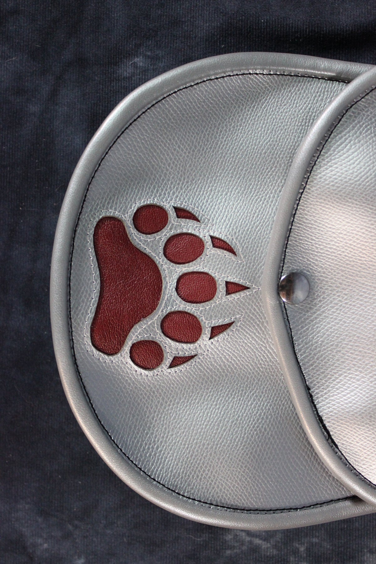 Bear Paw Leather Sporran - view 9
