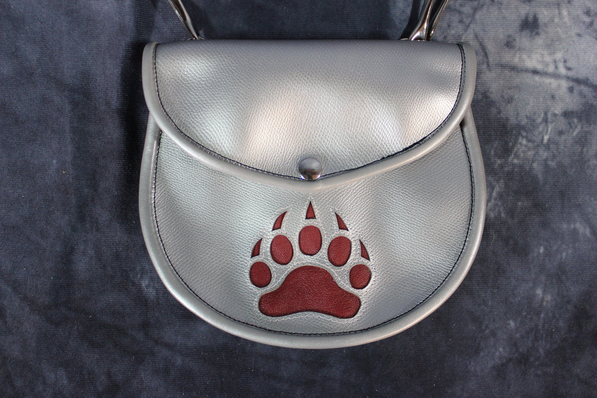 Bear Paw Leather Sporran - front view
