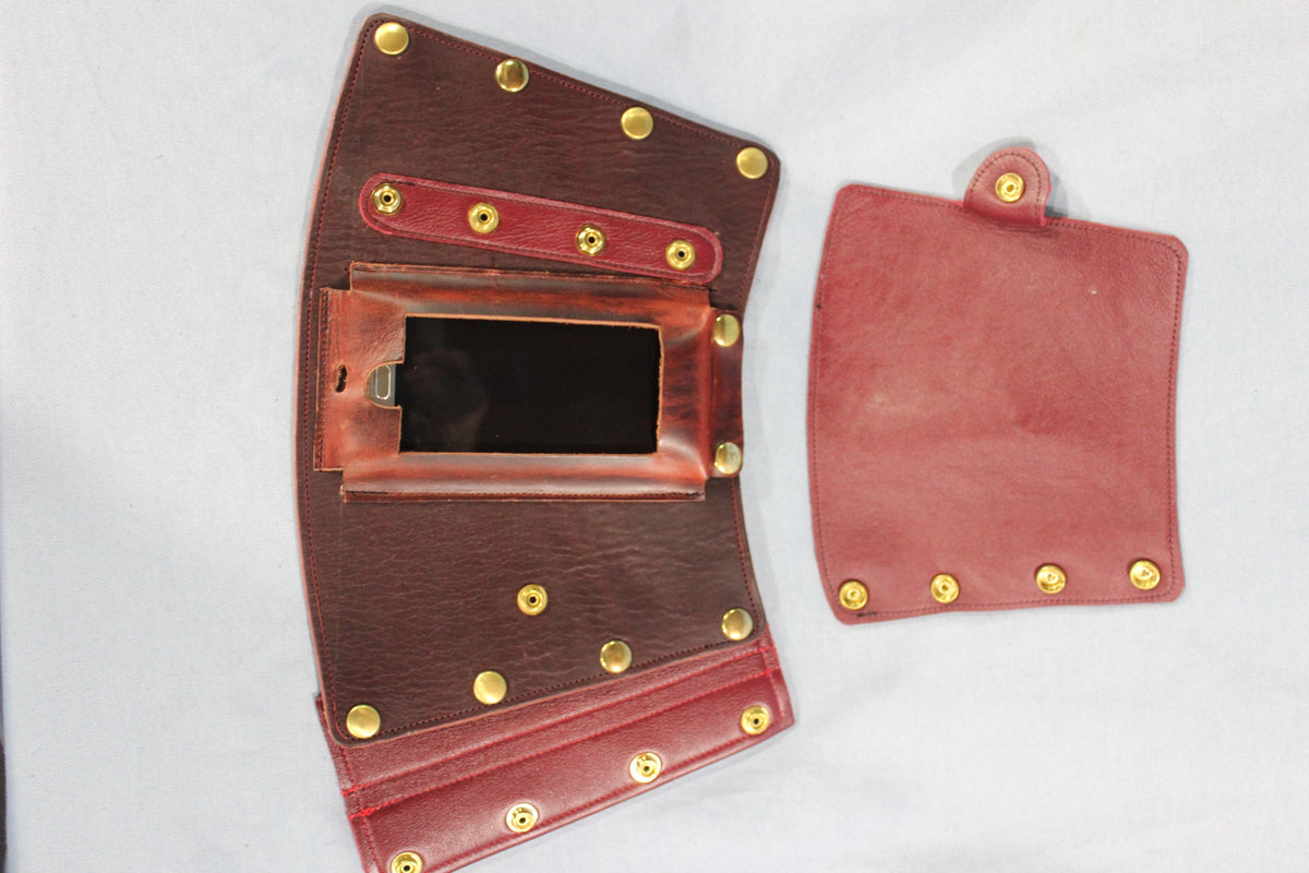 Mason's 'Furture-ific' Phone Gauntlet Bracer! - view 5