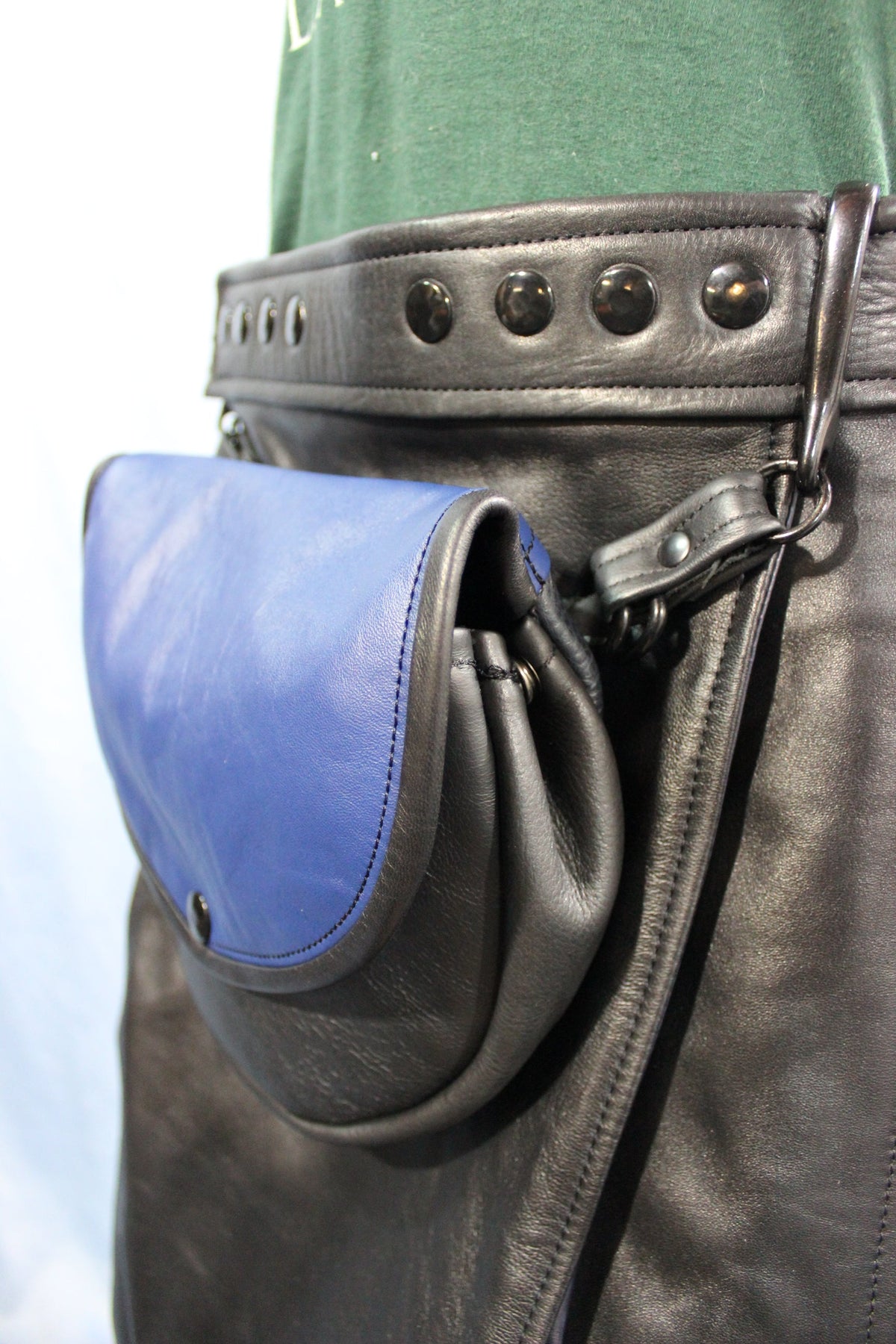 Classic Leather Sporran - view 4