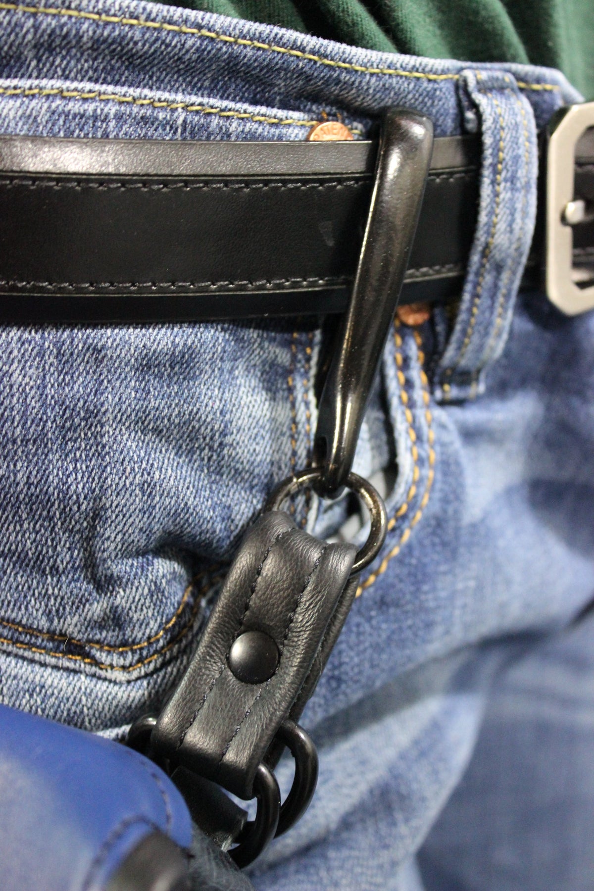 Classic Leather Sporran - view 5