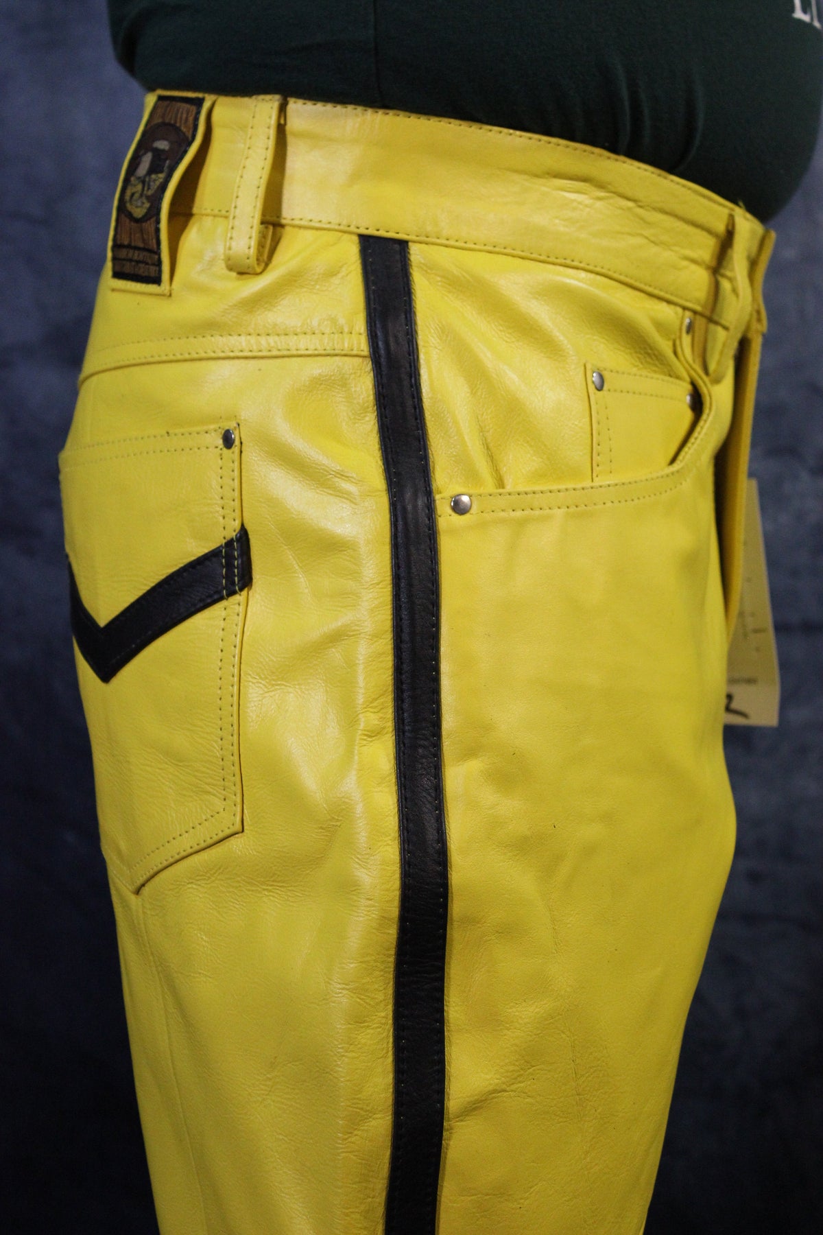 OnF "Chevron" Shorts in Yellow and Black - view 2