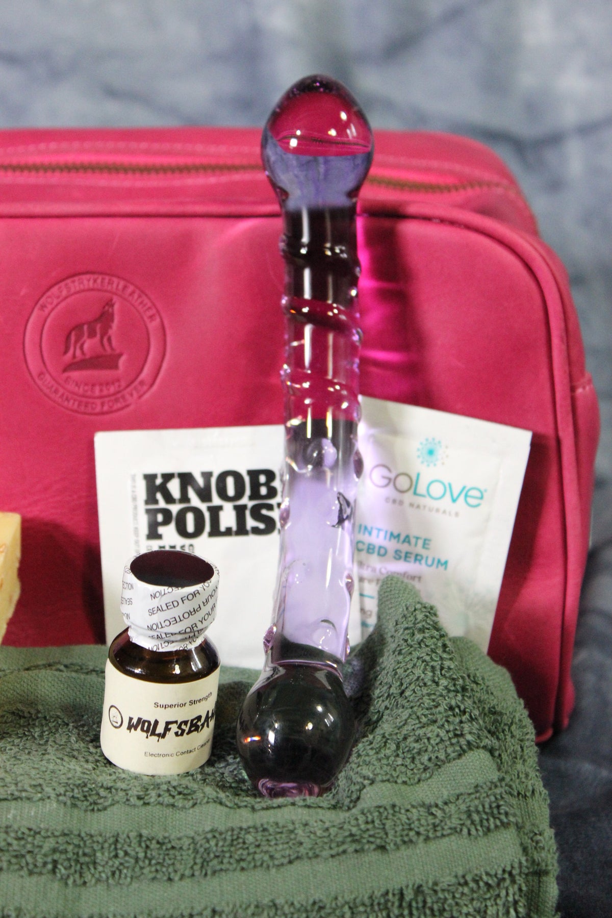 Wolfstryker's Personal Care Kit - view 23