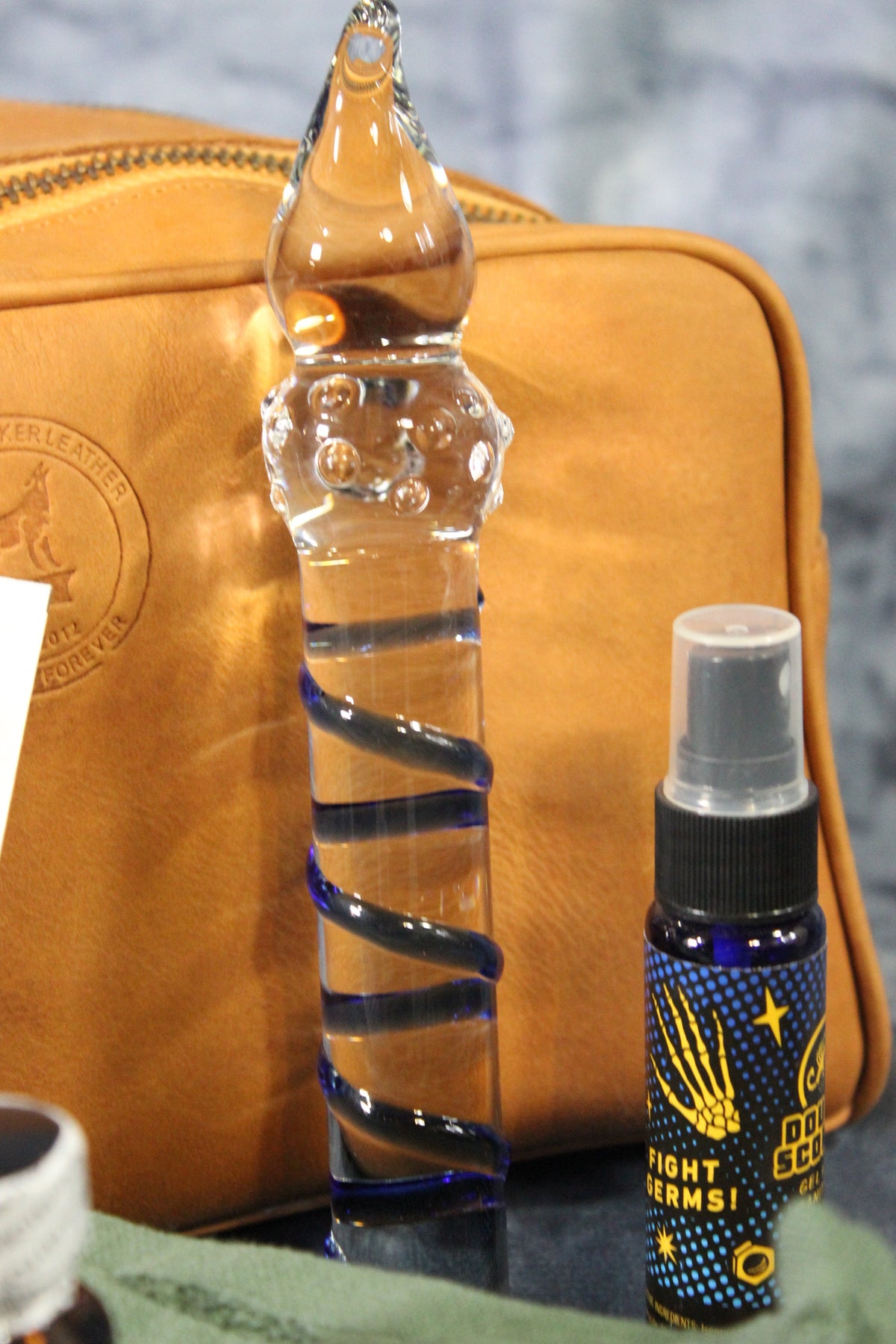 Wolfstryker's Personal Care Kit - view 25