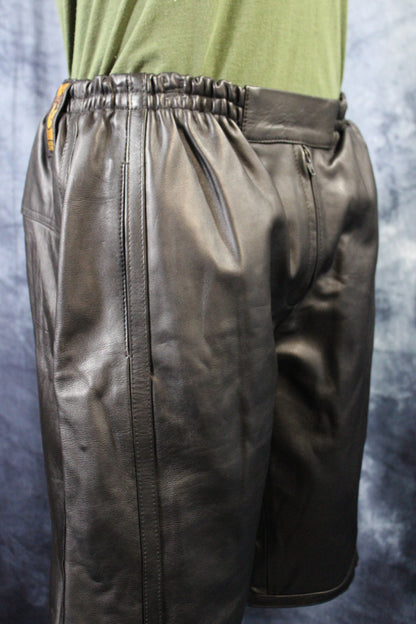 Basketball Shorts in Black - view 7