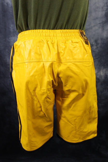 Basketball Shorts in Yellow and Black - view 5